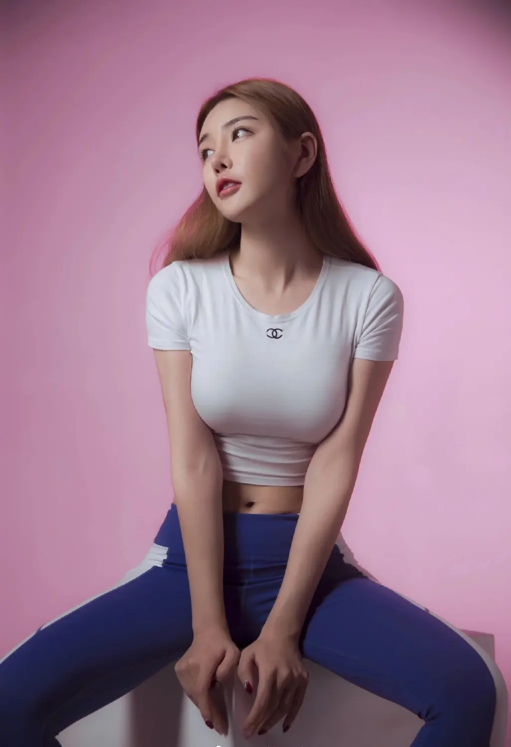 阿拉尔私人伴游   高雅杰