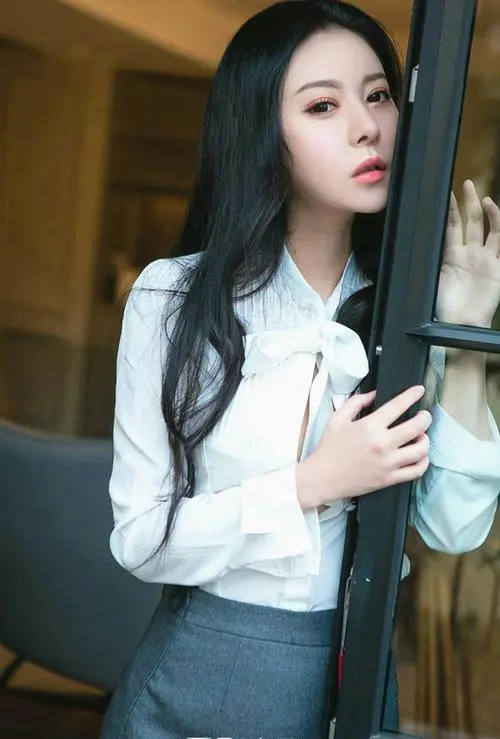 阿拉尔桂林私人伴游欢子