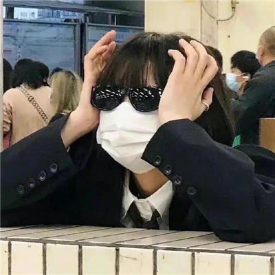 阿拉尔伴游女生冯萧玉的资料