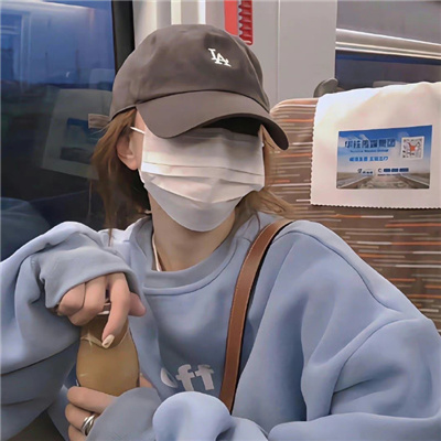 阿拉尔伴游女生休丹云的资料